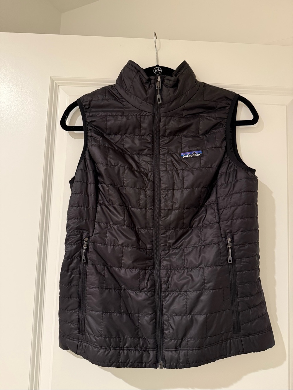Patagonia Black Nano Puff Vest Women’s Size Small (branded on back)